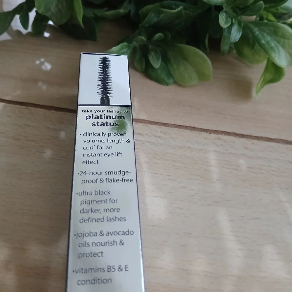 Tarte Lights Camera Lashes Platinum Mascara Black